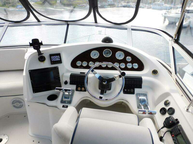 37ft Cruisers Yachts Yacht For Sale