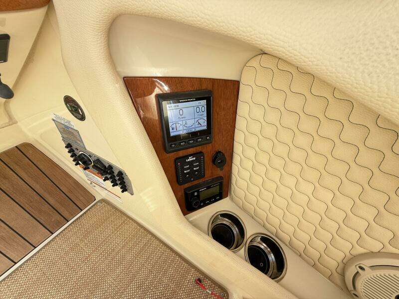 28ft Chris Craft Yacht For Sale