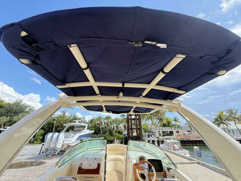 28ft Chris Craft Yacht For Sale