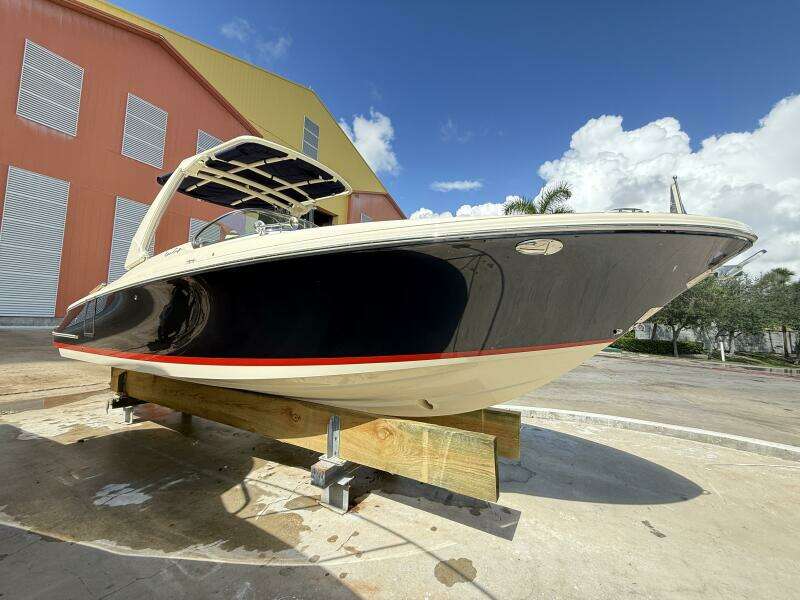 28ft Chris Craft Yacht For Sale