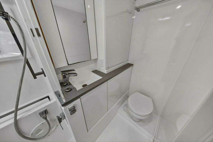 45ft Leopard Yacht For Sale