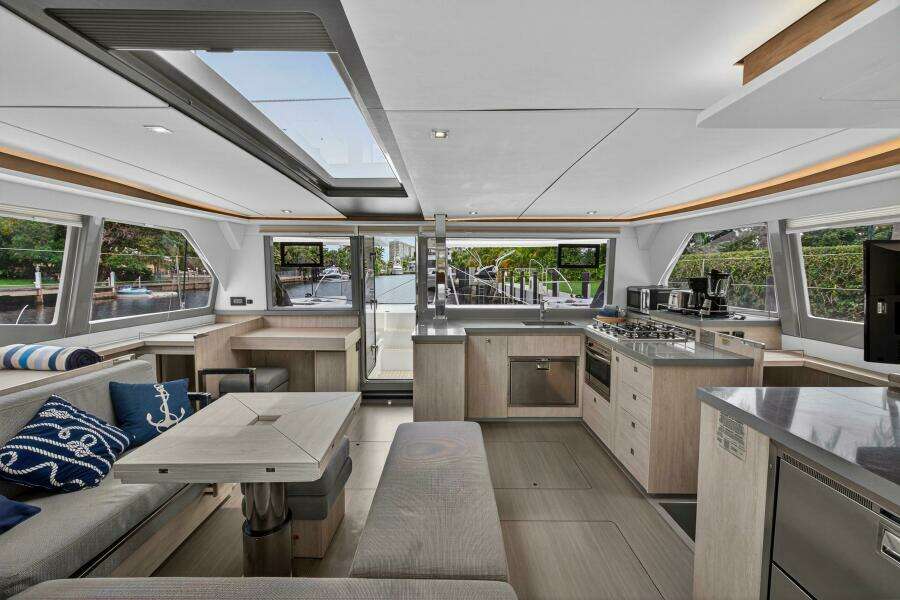 45ft Leopard Yacht For Sale