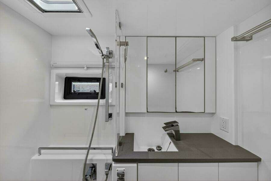 45ft Leopard Yacht For Sale