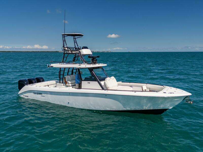 PAPA ROACH III 37ft Everglades Yacht For Sale