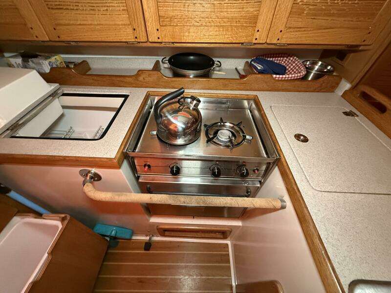 Finisterre 36ft Catalina Yacht For Sale