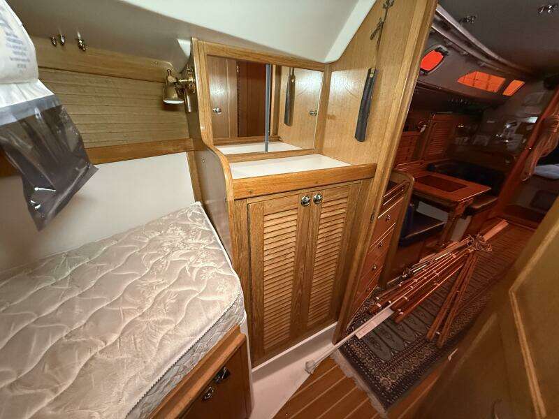 Finisterre 36ft Catalina Yacht For Sale