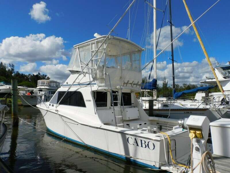 Mishap 35ft Cabo Yacht For Sale