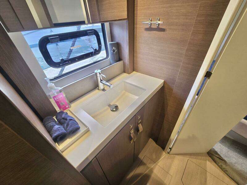 Merry Time 48ft Bali Yacht For Sale