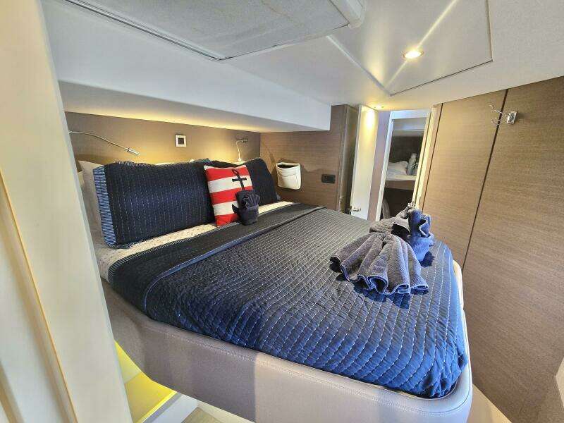 Merry Time 48ft Bali Yacht For Sale