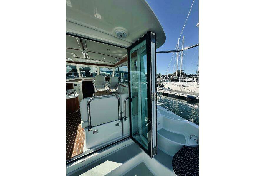 Check In 37ft Back Cove Yacht For Sale