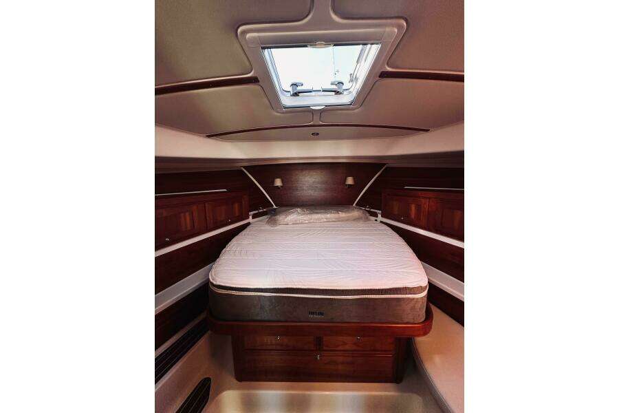 Check In 37ft Back Cove Yacht For Sale