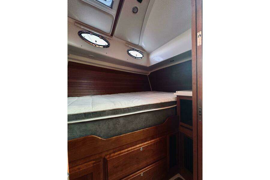 Check In 37ft Back Cove Yacht For Sale