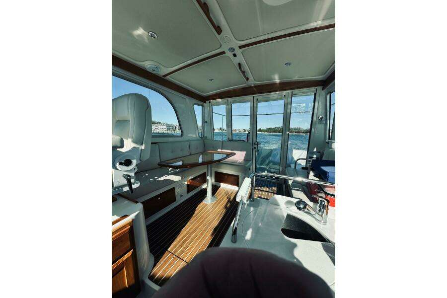Check In 37ft Back Cove Yacht For Sale