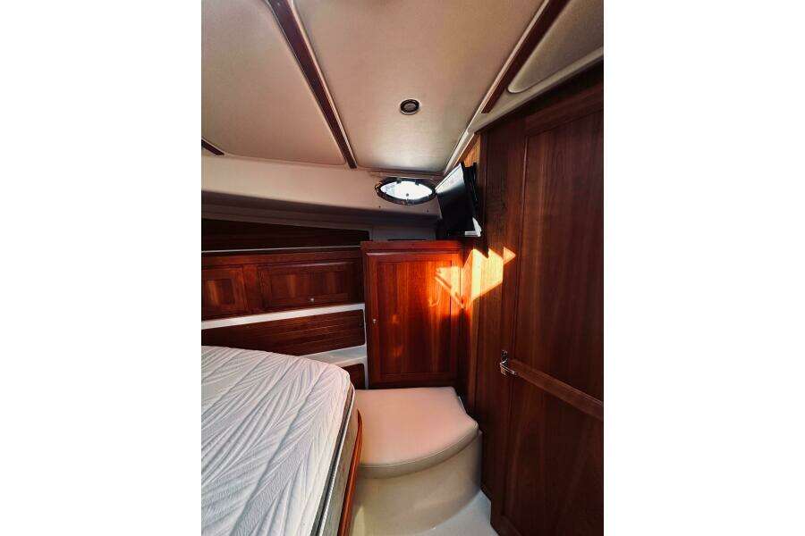 Check In 37ft Back Cove Yacht For Sale