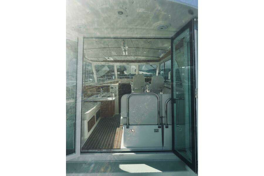 Check In 37ft Back Cove Yacht For Sale