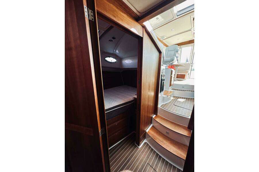 Check In 37ft Back Cove Yacht For Sale