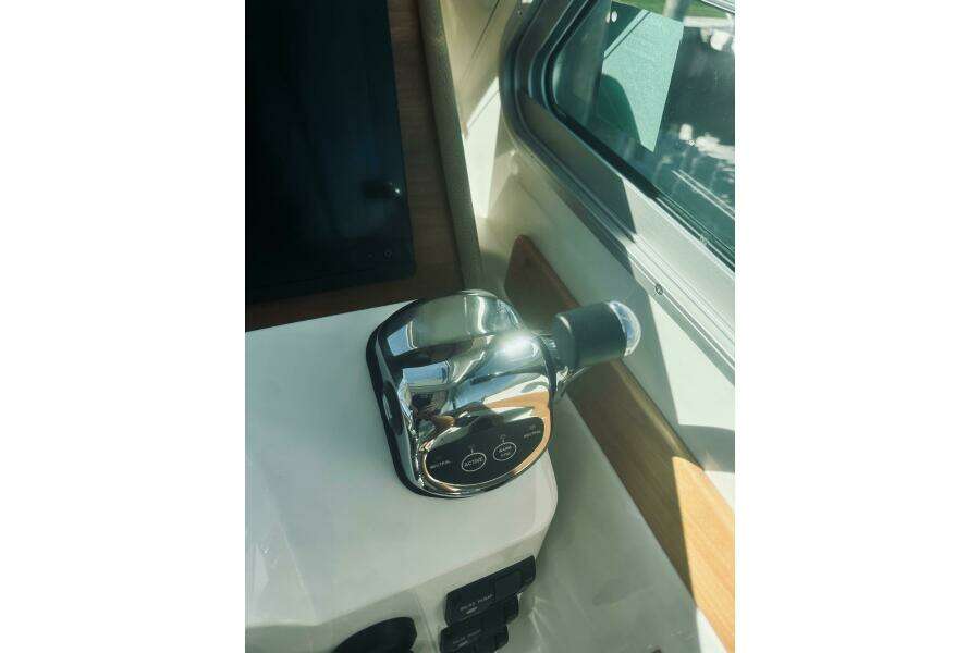 Check In 37ft Back Cove Yacht For Sale