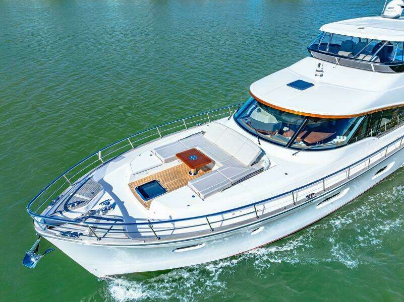 Dog House 66ft Belize Yacht For Sale