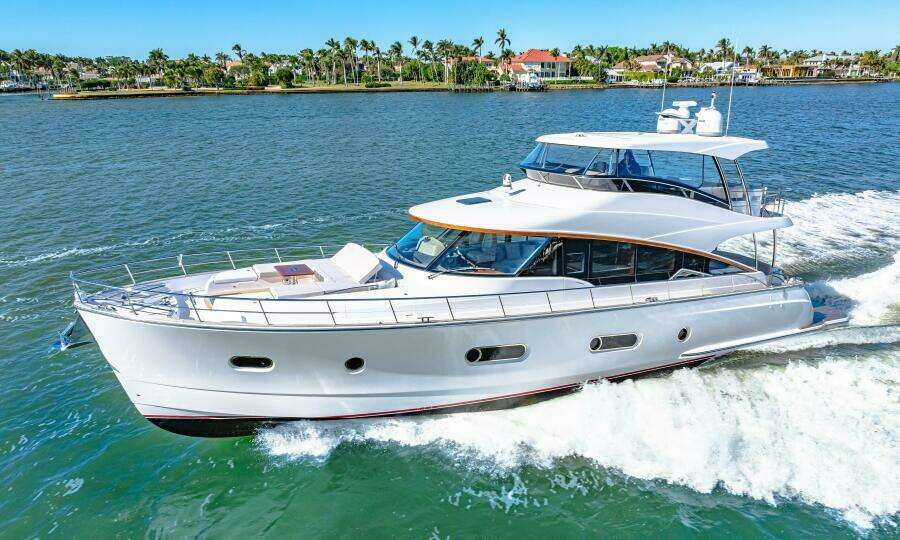 Dog House 66ft Belize Yacht For Sale