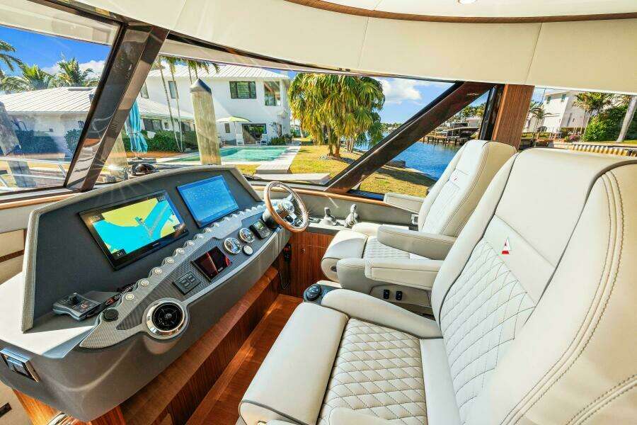 Dog House 66ft Belize Yacht For Sale