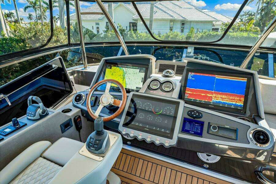 Dog House 66ft Belize Yacht For Sale