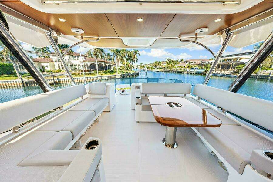 Dog House 66ft Belize Yacht For Sale