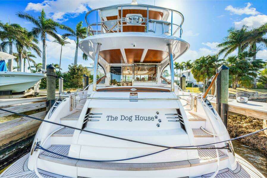 Dog House 66ft Belize Yacht For Sale