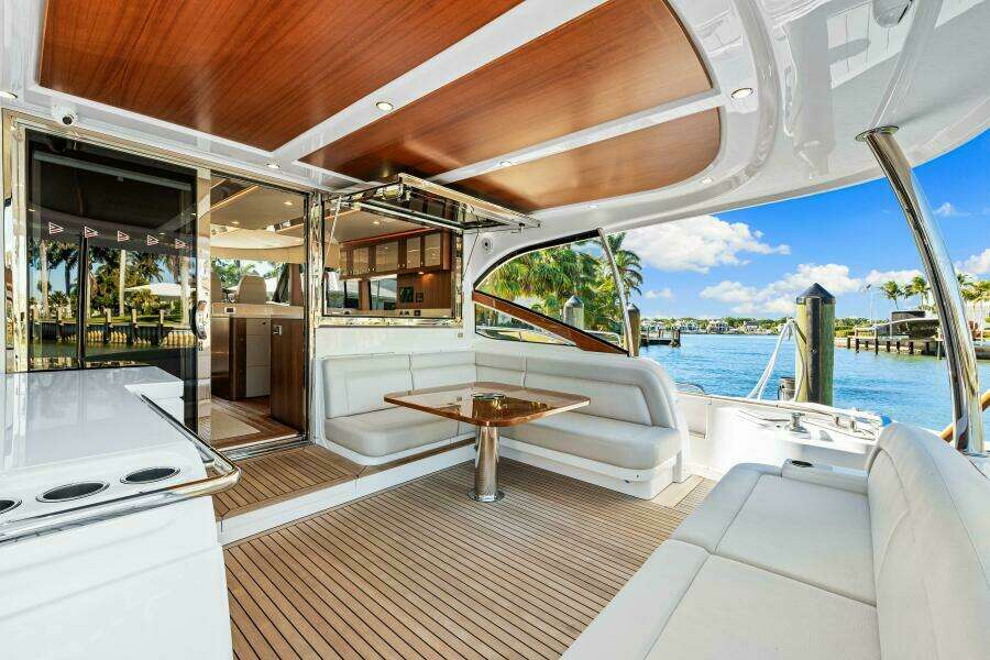 Dog House 66ft Belize Yacht For Sale