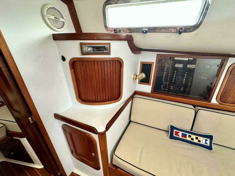 BELLE 34ft Legacy Yachts Yacht For Sale