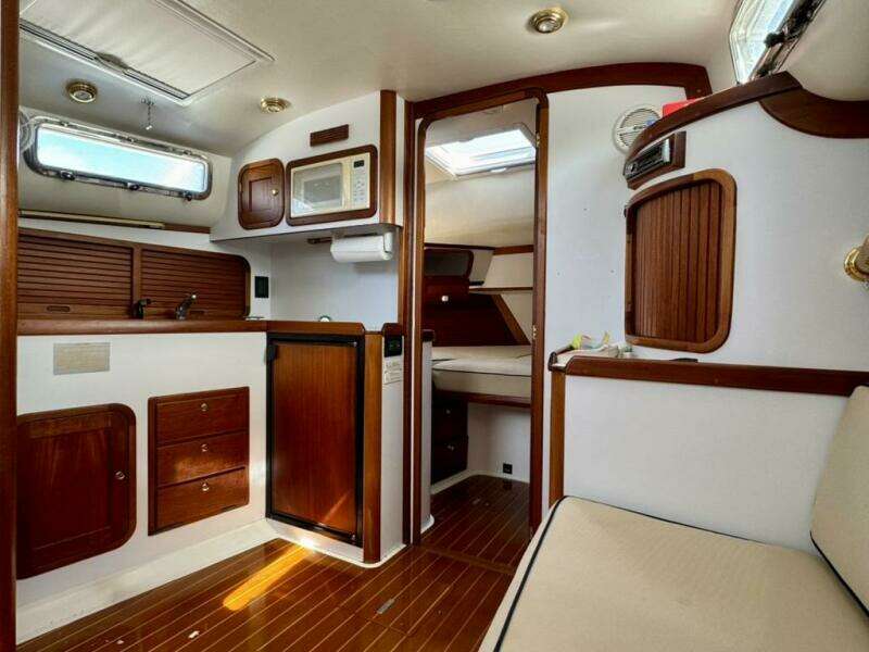 BELLE 34ft Legacy Yachts Yacht For Sale