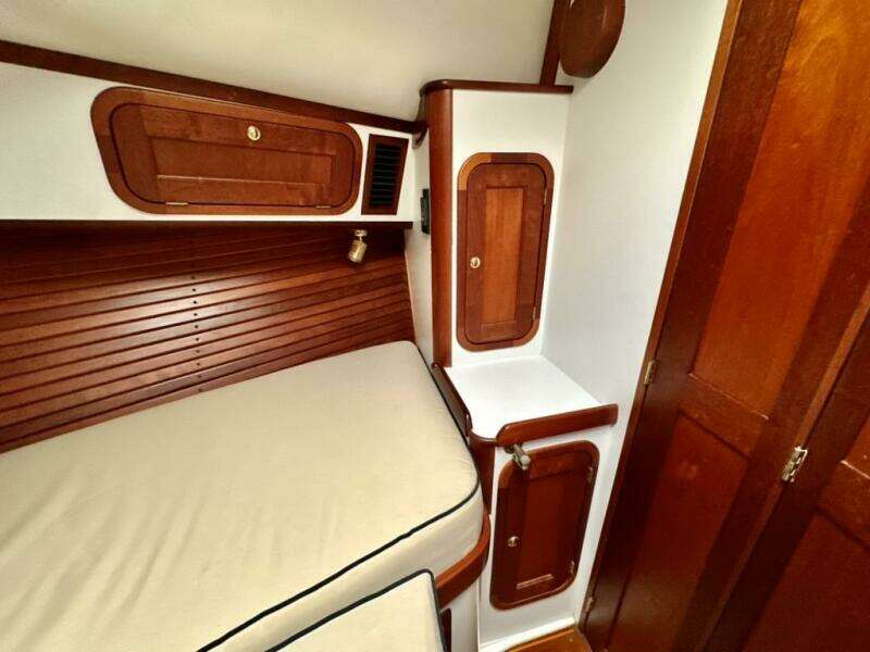 BELLE 34ft Legacy Yachts Yacht For Sale