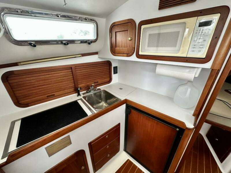 BELLE 34ft Legacy Yachts Yacht For Sale