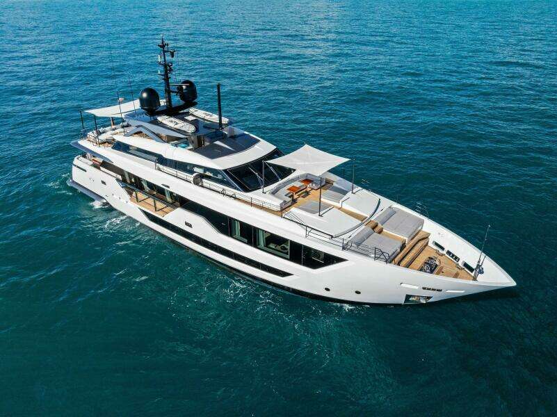 Oceans Se7en 106ft Custom Line Yacht For Sale