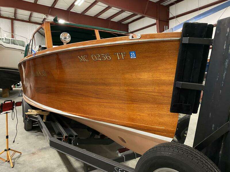 Water Wings 30ft Grand Craft Yacht For Sale Water Wings 30ft Grand Craft Yacht For Sale