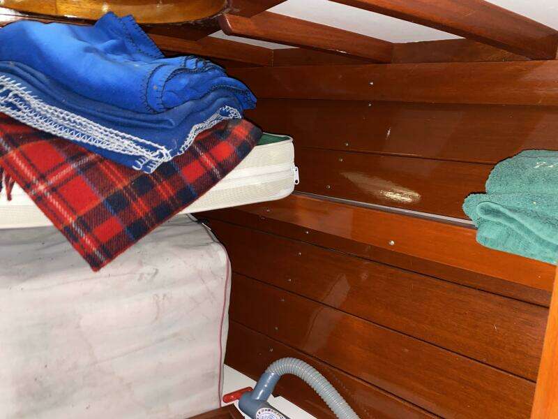 Water Wings 30ft Grand Craft Yacht For Sale Water Wings 30ft Grand Craft Yacht For Sale