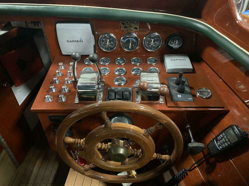 Water Wings 30ft Grand Craft Yacht For Sale Water Wings 30ft Grand Craft Yacht For Sale