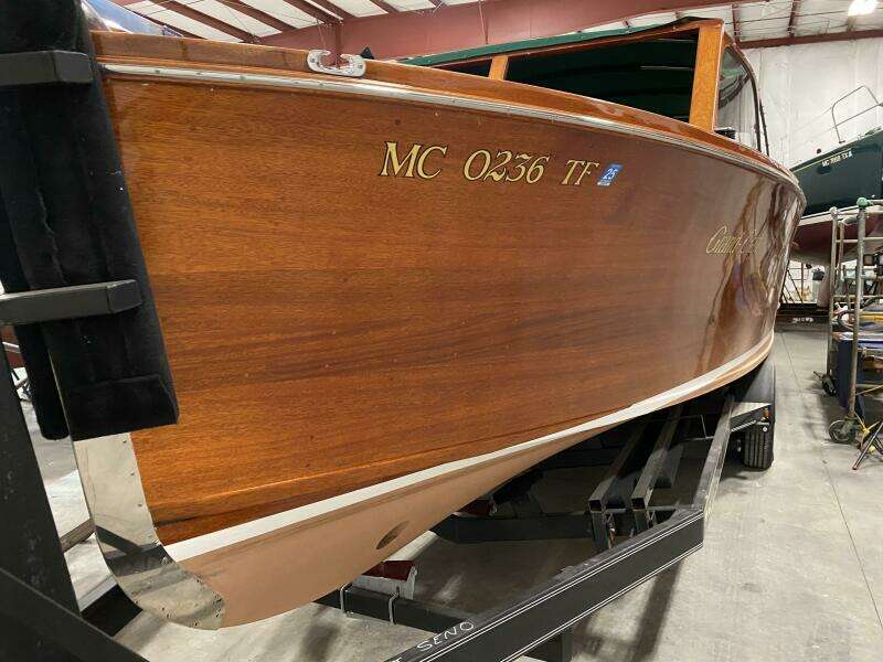 Water Wings 30ft Grand Craft Yacht For Sale Water Wings 30ft Grand Craft Yacht For Sale