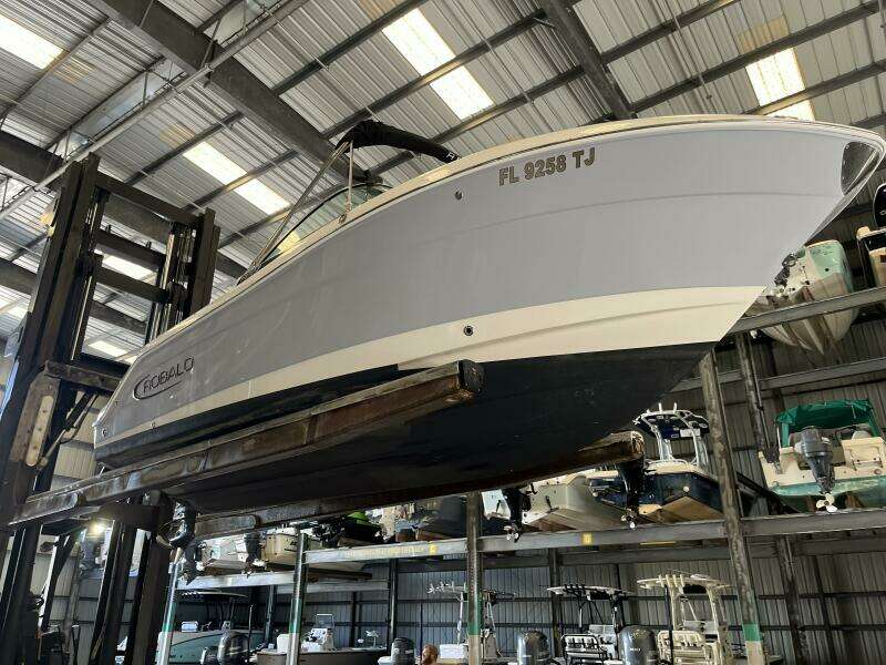 22ft Robalo Yacht For Sale