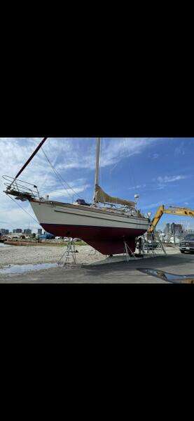 Alabare 36ft Ta Shing Yacht For Sale