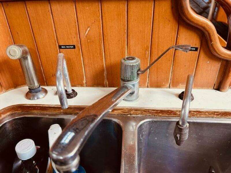 Alabare 36ft Ta Shing Yacht For Sale