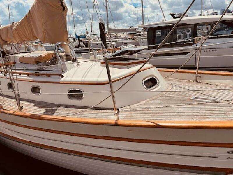 Alabare 36ft Ta Shing Yacht For Sale