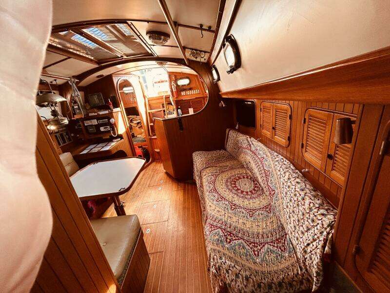 Alabare 36ft Ta Shing Yacht For Sale