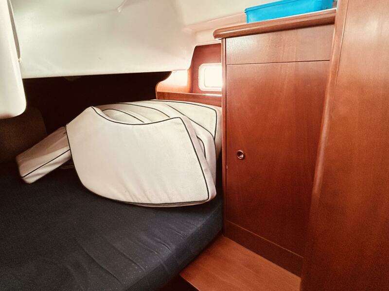 Morning Star 41ft Beneteau Yacht For Sale