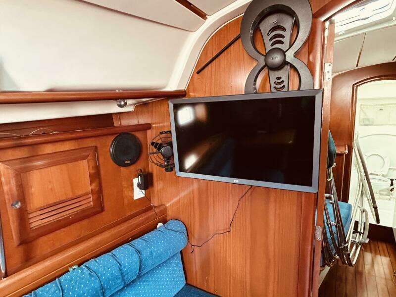 Morning Star 41ft Beneteau Yacht For Sale