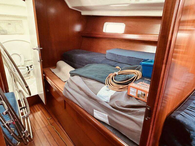 Morning Star 41ft Beneteau Yacht For Sale