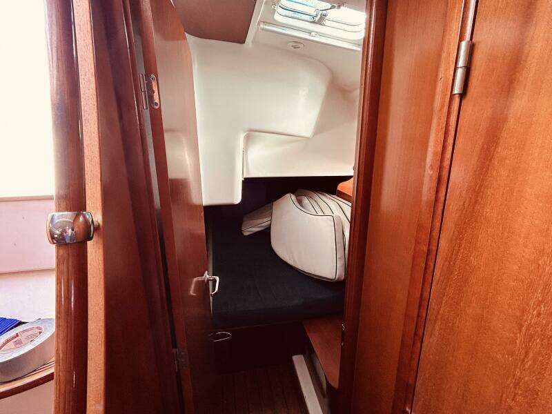 Morning Star 41ft Beneteau Yacht For Sale