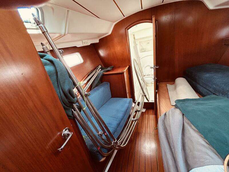 Morning Star 41ft Beneteau Yacht For Sale