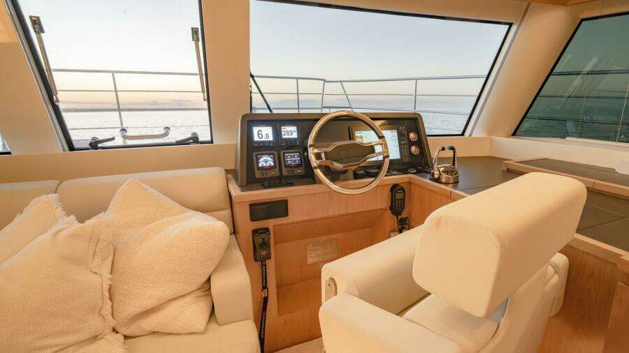 Two Dogs 50ft ILIAD Catamarans Yacht For Sale