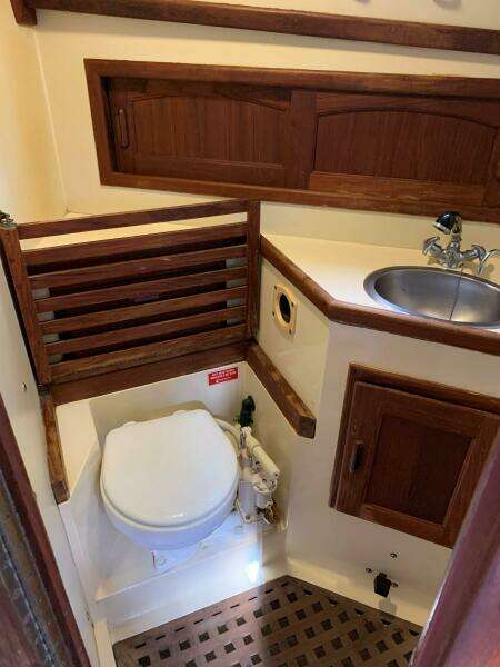 Light Reach 37ft Pacific Seacraft Yacht For Sale