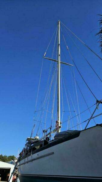 Light Reach 37ft Pacific Seacraft Yacht For Sale